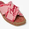 Aciel-sandal, platt Rubinröda platta sandaler i mixad, fransad och fläckig canvas