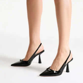 Amita 85 svarta slingbacks i lackat nappaläder