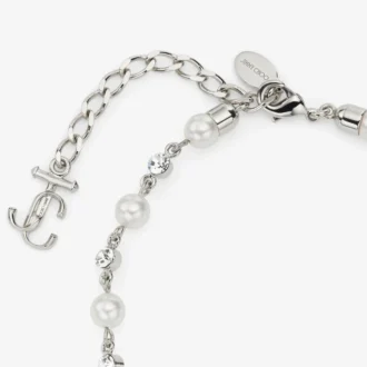 Ankelkedja med pärlor och kristaller Ankelkedja i silverfinish med pärlor, kristaller och JC-monogram