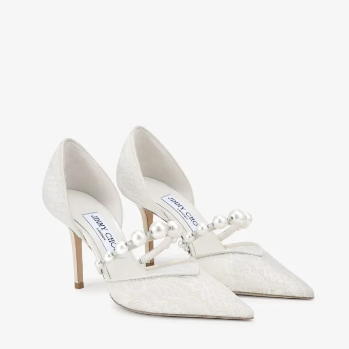 Aurelie 85 Ivory jimmy choo-spetspumps med pärldekoration Aurelie 85 Ivory jimmy choo-spetspumps med pärldekoration