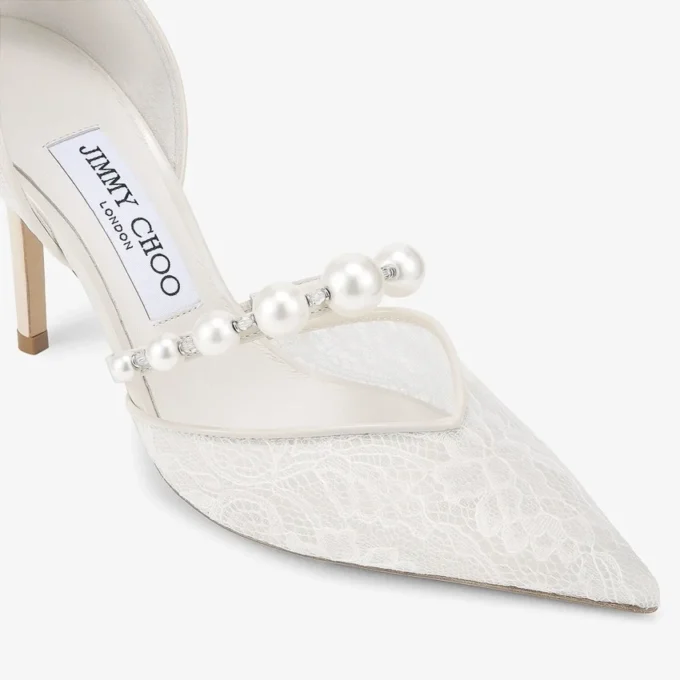 Aurelie 85 Ivory jimmy choo-spetspumps med pärldekoration Aurelie 85 Ivory jimmy choo-spetspumps med pärldekoration