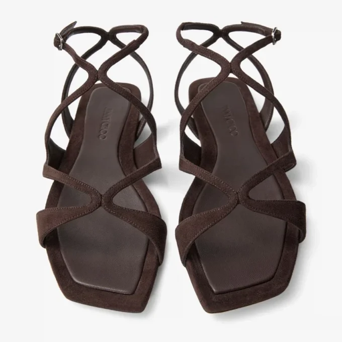 Ayla platta sandaler i chokladbrunt mocka Ayla platta sandaler i chokladbrunt mocka