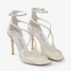 Azia 95 Pumps i elfenbensfärgad satin med kristallutsmyckning