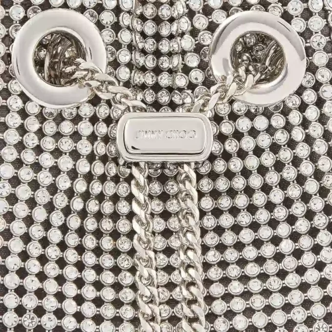 Bon Bon Silver Satin Crystal Mesh-väskan med kristallhandtag