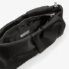 Bonny Clutch Svart satinclutch Bonny Clutch Svart satinclutch