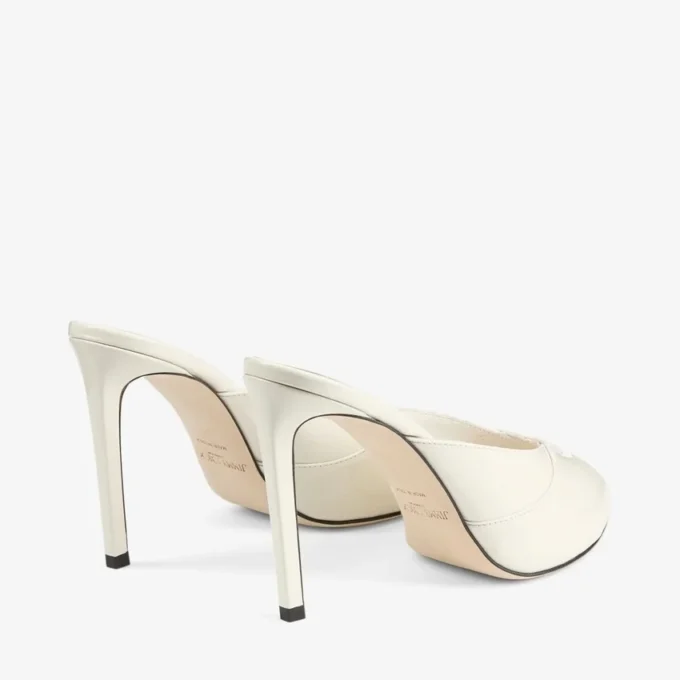 Brigitte Mule 100 Latte Mules i lackläder
