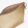 Callie guldfärgad metalliskt läderclutch med kedjerem Callie guldfärgad metalliskt läderclutch med kedjerem