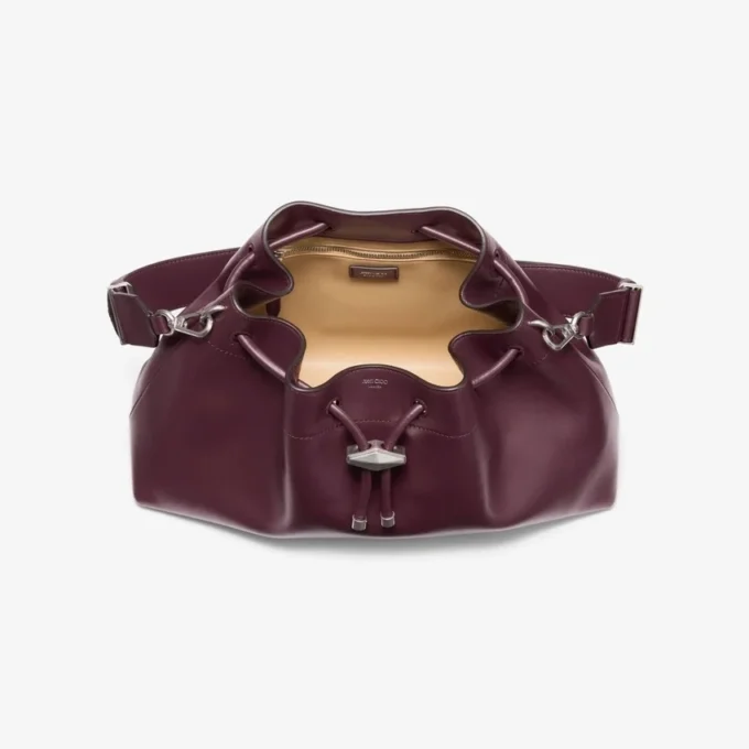 Cinch Medium garnet läderaxelväska Cinch Medium garnet läderaxelväska