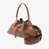 Cinch Medium Tan läderaxelväska Cinch Medium Tan läderaxelväska