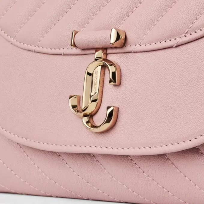 Curve Clutch Rose Quiltad bikerläder-clutchväska Curve Clutch Rose Quiltad bikerläder-clutchväska