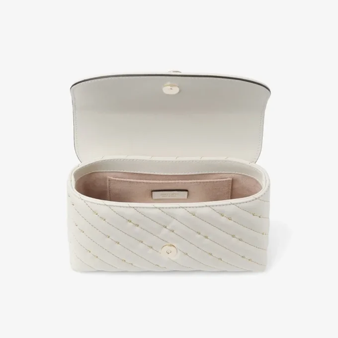Curve Crossbody Small Latte – quiltad crossbody-väska i nappaläder