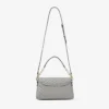 Curve Top Handle Dove Quilted Biker Leather Top Handle Bag med pärldetaljer Curve Top Handle Dove Quilted Biker Leather Top Handle Bag med pärldetaljer