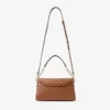 Curve Top Handle Tan Quilted Biker Leather Top Handle Bag med pärldetaljer Curve Top Handle Tan Quilted Biker Leather Top Handle Bag med pärldetaljer