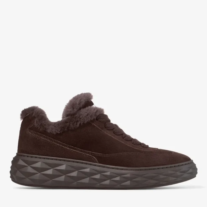 Diamond Maxi Retro M Chokladfärgade låga sneakers i sammet och mocka med fårskinn