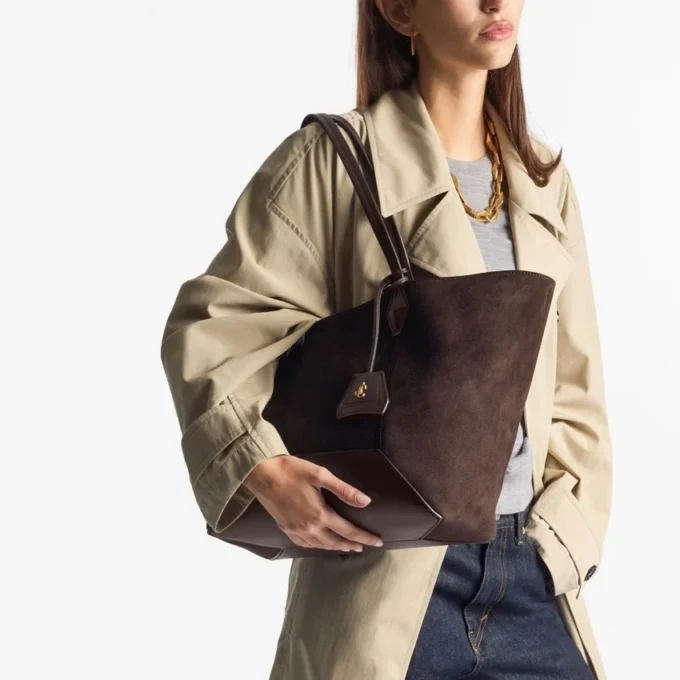 Diamond Tote Medium kaffefärgad mockaväska