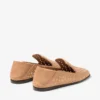 Eliot Slipper F Toffee-färgade mockaslippers med öljetter