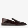 Eliot Slipper Herrtofflor i Sambuco-läder med krokodilprägling Eliot Slipper Herrtofflor i Sambuco-läder med krokodilprägling