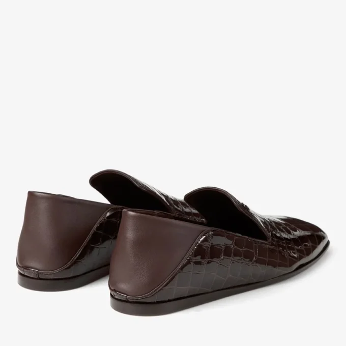 Eliot Slipper Herrtofflor i Sambuco-läder med krokodilprägling Eliot Slipper Herrtofflor i Sambuco-läder med krokodilprägling