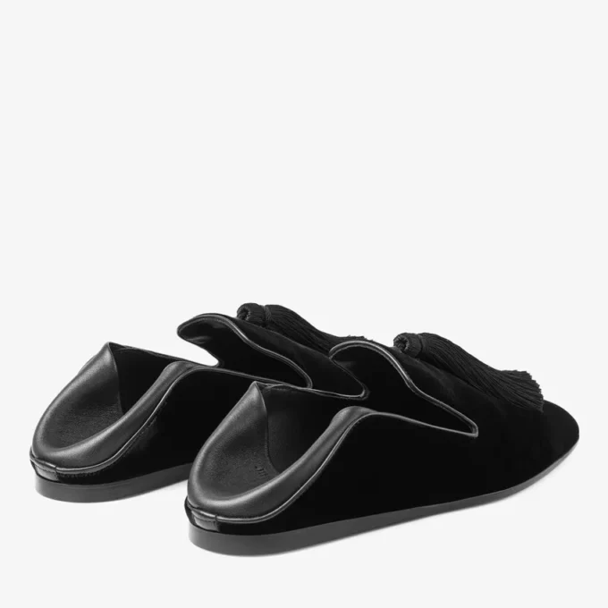 Eliot Slipper Herrtofflor i svart sammet med tofs Eliot Slipper Herrtofflor i svart sammet med tofs