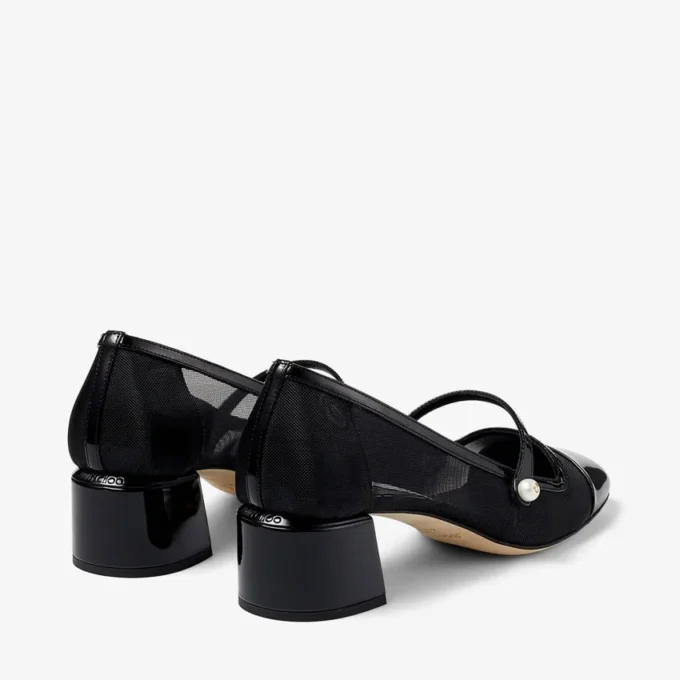 Elisa 45 svarta pumps i lack och mesh