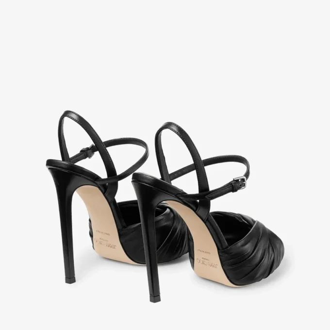 Elly 120 Svarta sandaler i mjukt handskläder och glansigt nappaläder