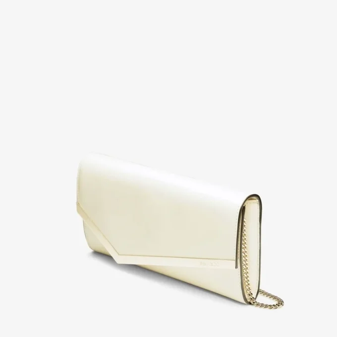 Emmie Latte-clutch i lackläder Emmie Latte-clutch i lackläder