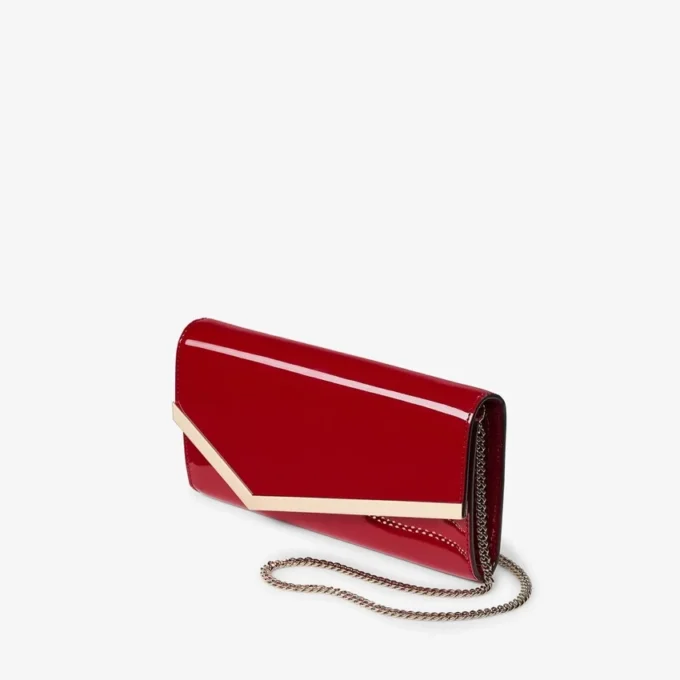 Emmie Ruby Red Clutch i lackläder Emmie Ruby Red Clutch i lackläder