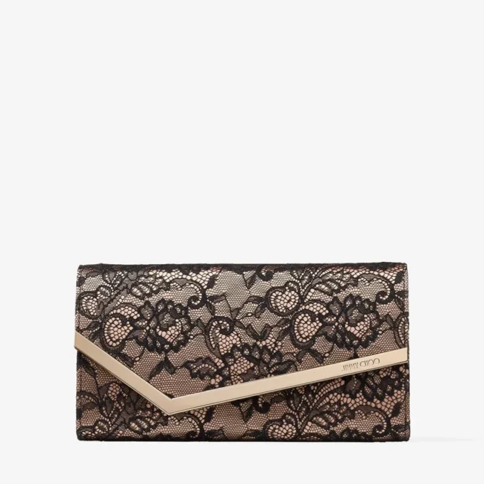 Emmie Svart och balettrosa jimmy choo spetsclutch