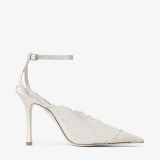 Faiz 100 elfenbensvita pumps från Jimmy Choo