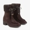 Hali ankelstövlar 60 chokladbruna ankelstövlar i sammet och mocka med fårskinn Hali ankelstövlar 60 chokladbruna ankelstövlar i sammet och mocka med fårskinn