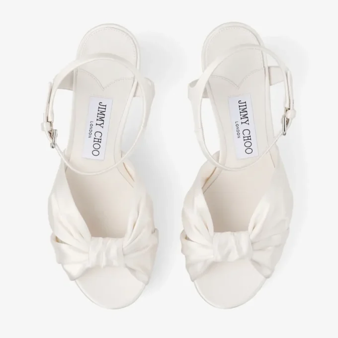 Heloise 80 sandaler i elfenbensfärgad satin Heloise 80 sandaler i elfenbensfärgad satin