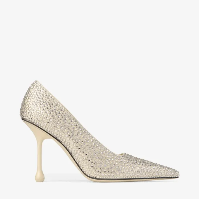 Ixia 95 Gula pumps i satin med strass Ixia 95 Gula pumps i satin med strass