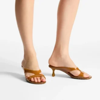 Jelly Drop 50 sandaler i bärnstensfärgad gelé