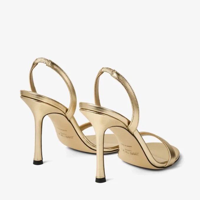 Jenn 100 sandaler i guldmetalliskt nappaläder Jenn 100 sandaler i guldmetalliskt nappaläder