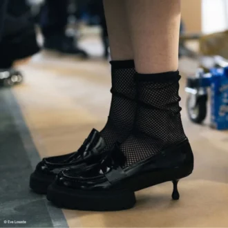 Jimmy Choo Noir Kei Ninomiya Maxi Loafer Svarta loafers i polerat kalvskinn