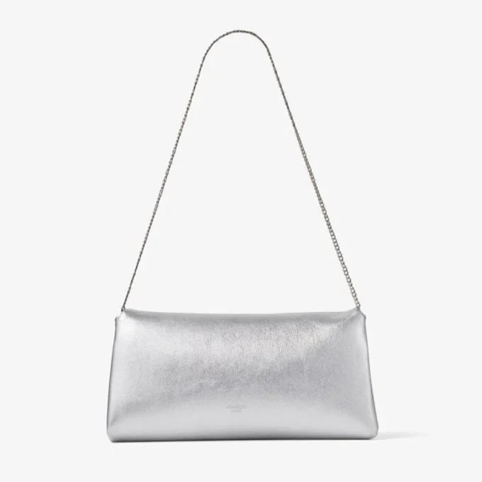 Kya silvermetallisk nappaläderclutch Kya silvermetallisk nappaläderclutch