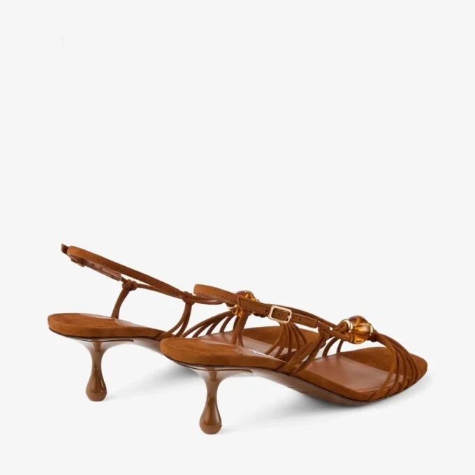 Lova 50 sandaler i tan-färgat mocka med pärlor Lova 50 sandaler i tan-färgat mocka med pärlor