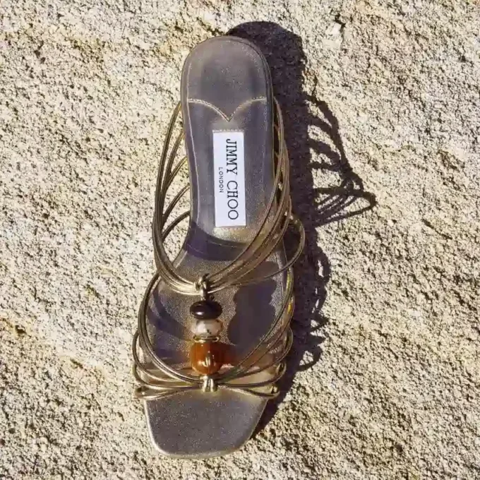 Lova Mule Flat Tan Mix Mule i mocka med pärlor Lova Mule Flat Tan Mix Mule i mocka med pärlor