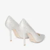 Love 100 pumps i elfenbensfärgad satin med kristallprydnader Love 100 pumps i elfenbensfärgad satin med kristallprydnader