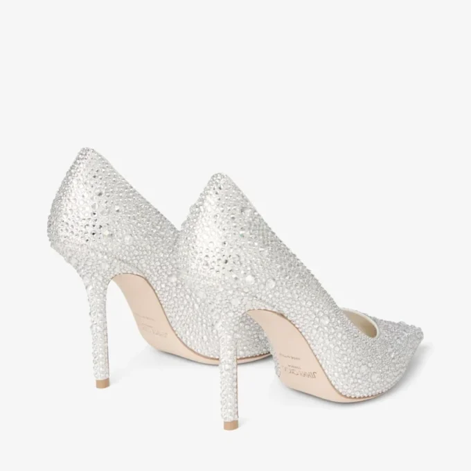 Love 100 pumps i elfenbensfärgad satin med kristallprydnader Love 100 pumps i elfenbensfärgad satin med kristallprydnader