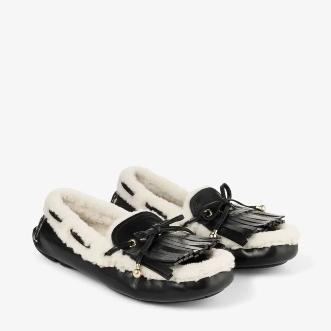 Manon F svarta loafers i tumlat läder med fårskinn