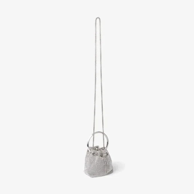 Micro Bon Bon-väskan i silverkristallnät med metallhandtag Micro Bon Bon-väskan i silverkristallnät med metallhandtag