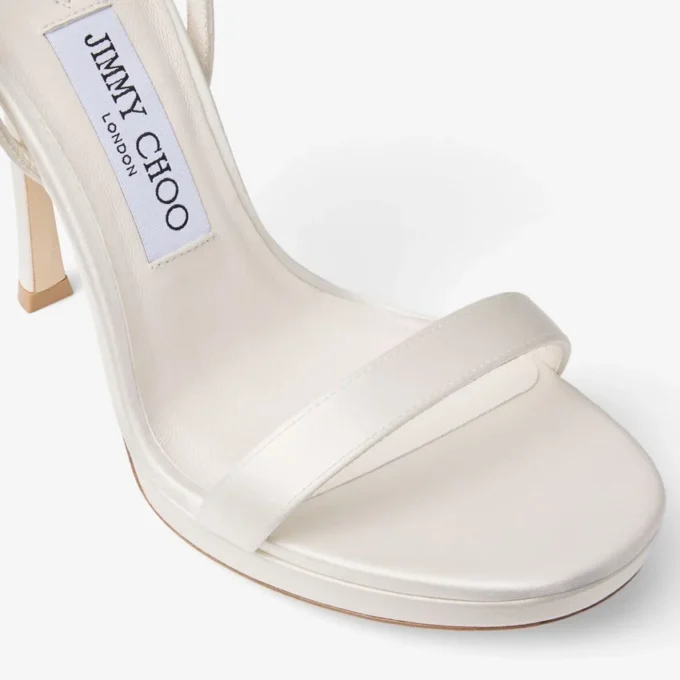 Moza Platform 120 sandaler i elfenbensfärgad satin Moza Platform 120 sandaler i elfenbensfärgad satin