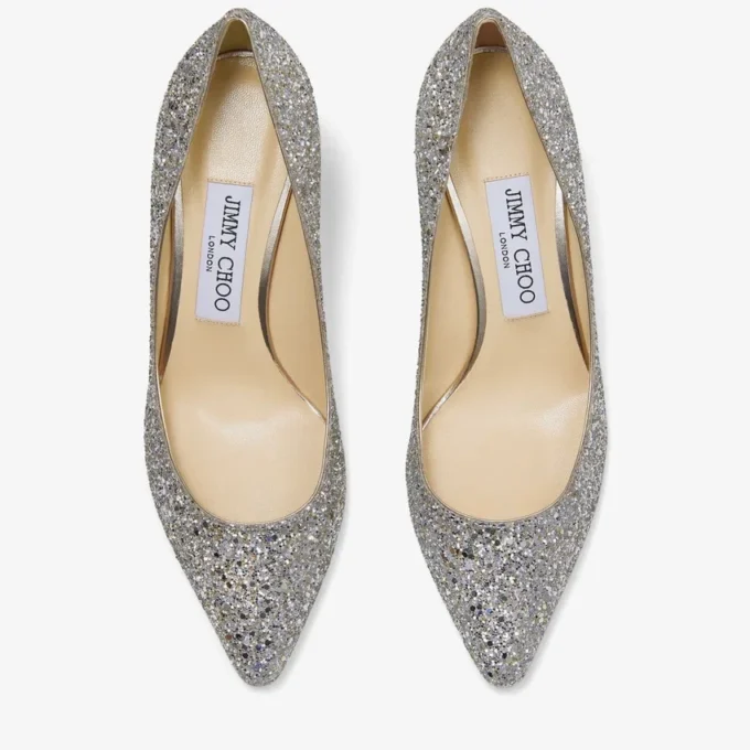 Romy 60 spetsiga pumps i grovt glittertyg i champagne Romy 60 spetsiga pumps i grovt glittertyg i champagne