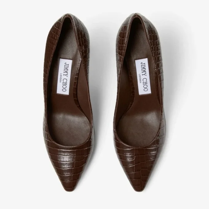 Romy 85 pumps i chokladbrunt läder med krokodilprägling Romy 85 pumps i chokladbrunt läder med krokodilprägling