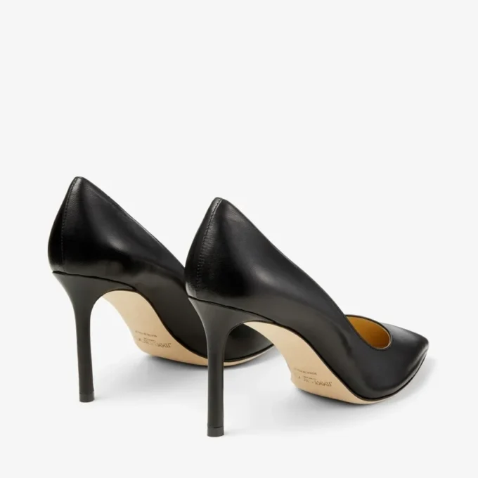 Romy 85 svarta pumps i getskinn med spetsig tå