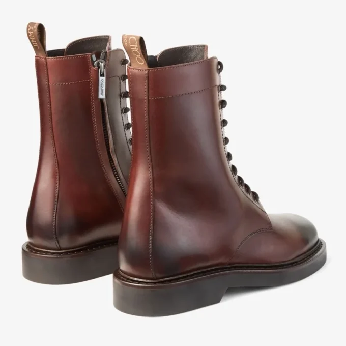 Rowan Derby Boot Chestnut Vaxade ankelstövlar i kalvskinn Rowan Derby Boot Chestnut Vaxade ankelstövlar i kalvskinn