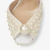Sacaria Platform 120 Vita platåsandaler i satin med pärldekor över hela ytan Sacaria Platform 120 Vita platåsandaler i satin med pärldekor över hela ytan