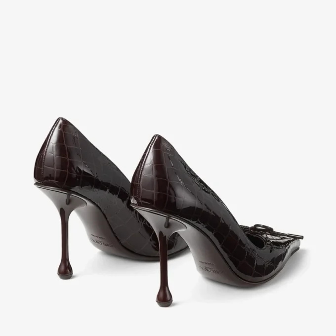 Scarlett 95 Sambuco Pumps i glänsande läder med krokodilprägling