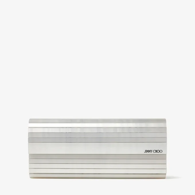 Sweetie Ivory Clutch i pärlemor med silverkedja
